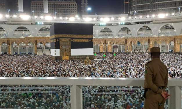 Lebih Baik Umrah atau Haji Dulu? Ini Penjelasannya dalam Islam